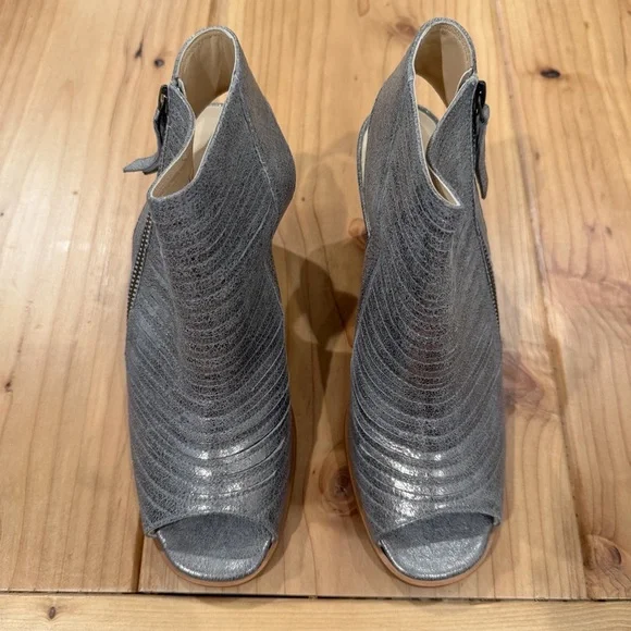 Paul Green Peep-Toe Ankle Boots - Picture 2 of 8